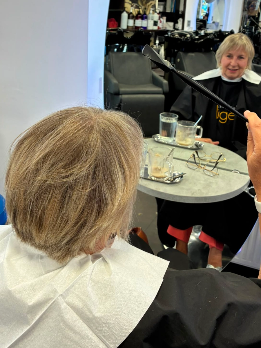 friseur-kitzingen-calligraphy-cut-coloration-vorher